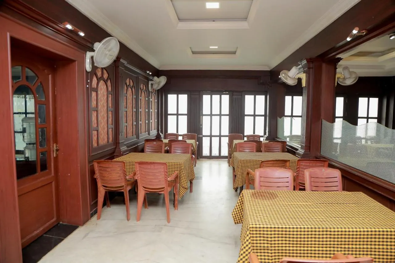 Otel Kalyan Tourist Home Palakkad