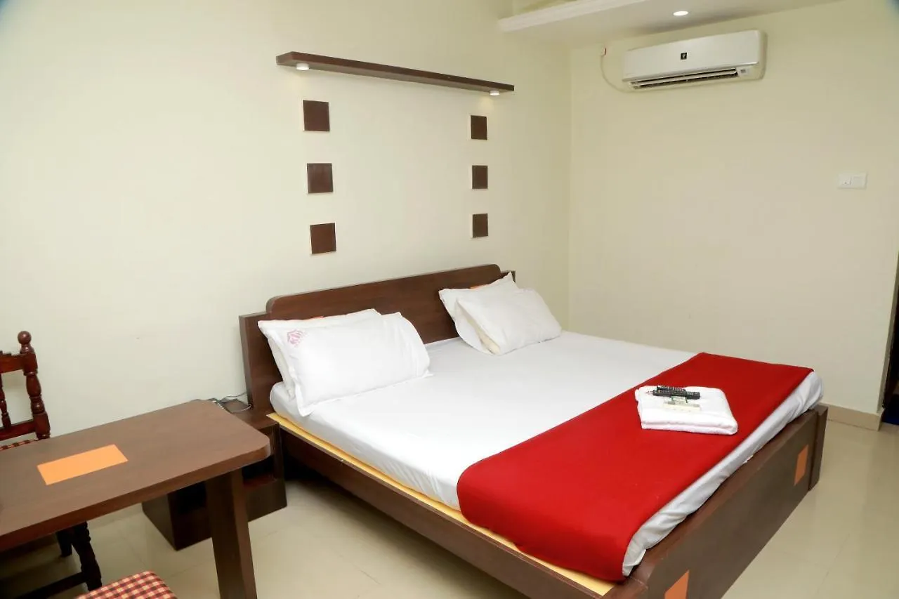 Kalyan Tourist Home Palakkad 3*,