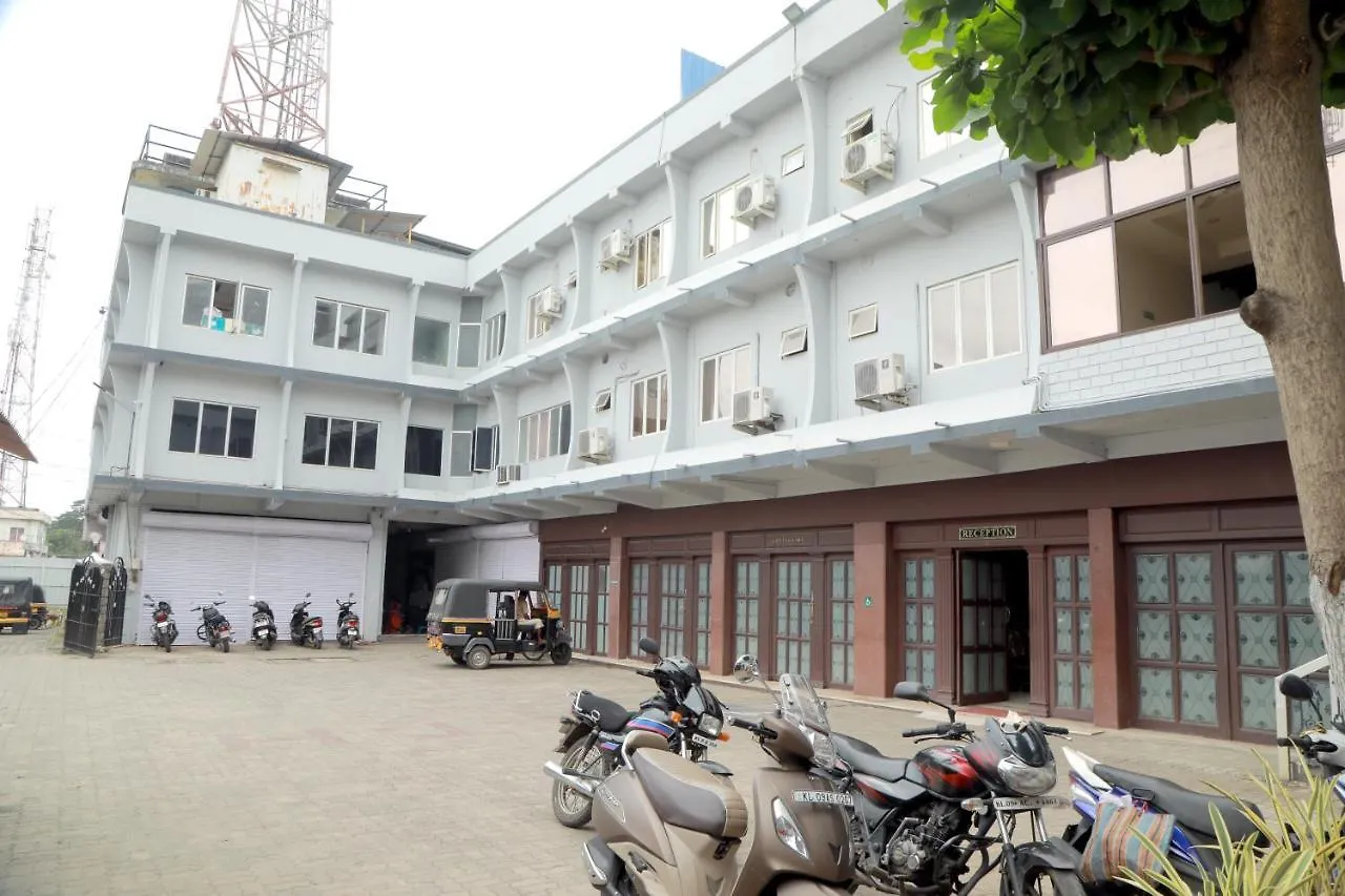 *** Otel Kalyan Tourist Home Palakkad Hindistan